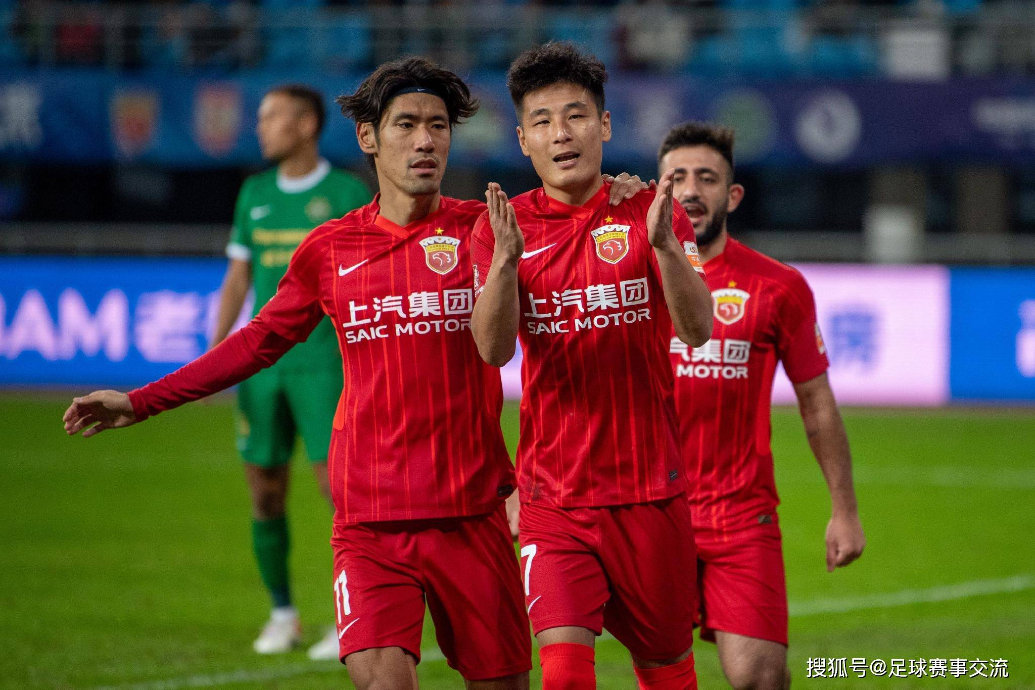 上海海港成为本场最大亮点，亚冠瞬间破防，碾压的简单介绍