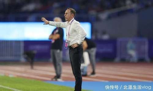 汉诺威主帅赛后发表感言，希望提振球队士气的简单介绍