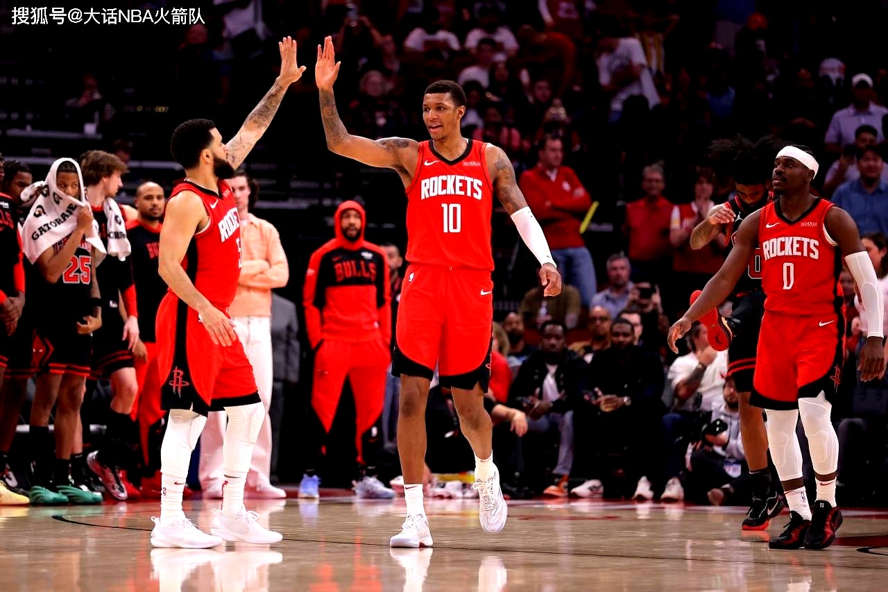 爵士再次击败黄蜂，展现出色的整体实力