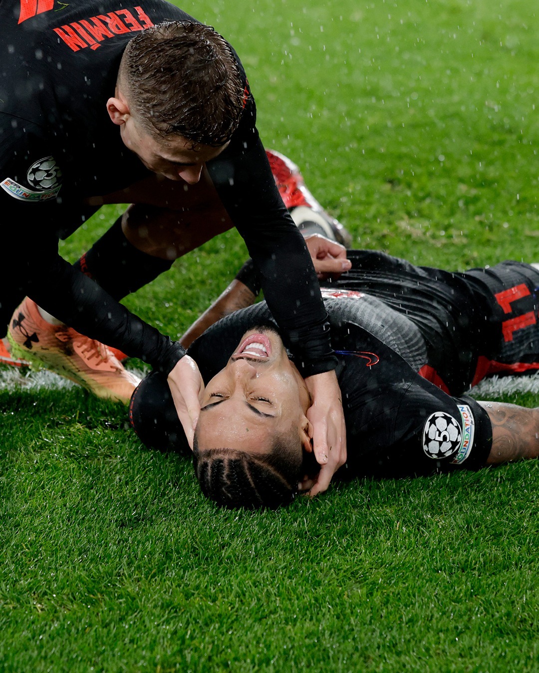 巴萨球员受伤，对球队士气造成不小打击