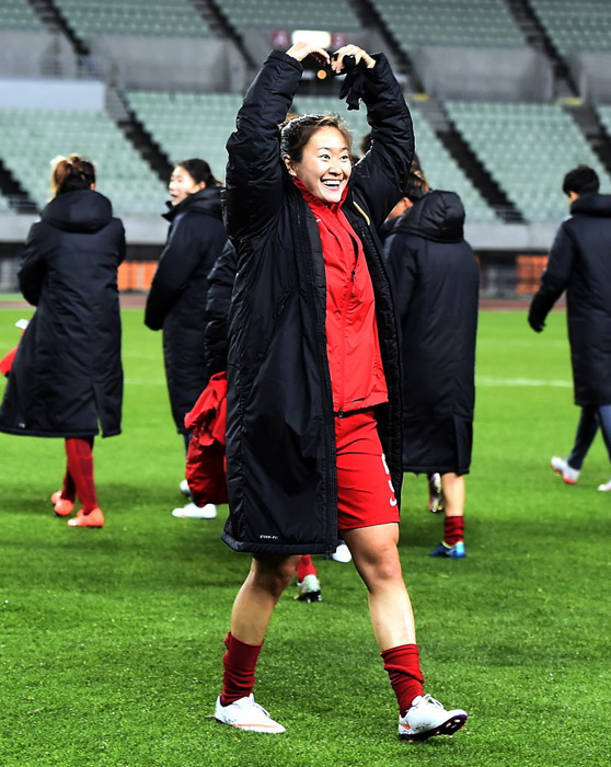 关于精神抖擞！女足队员拼尽全力的信息