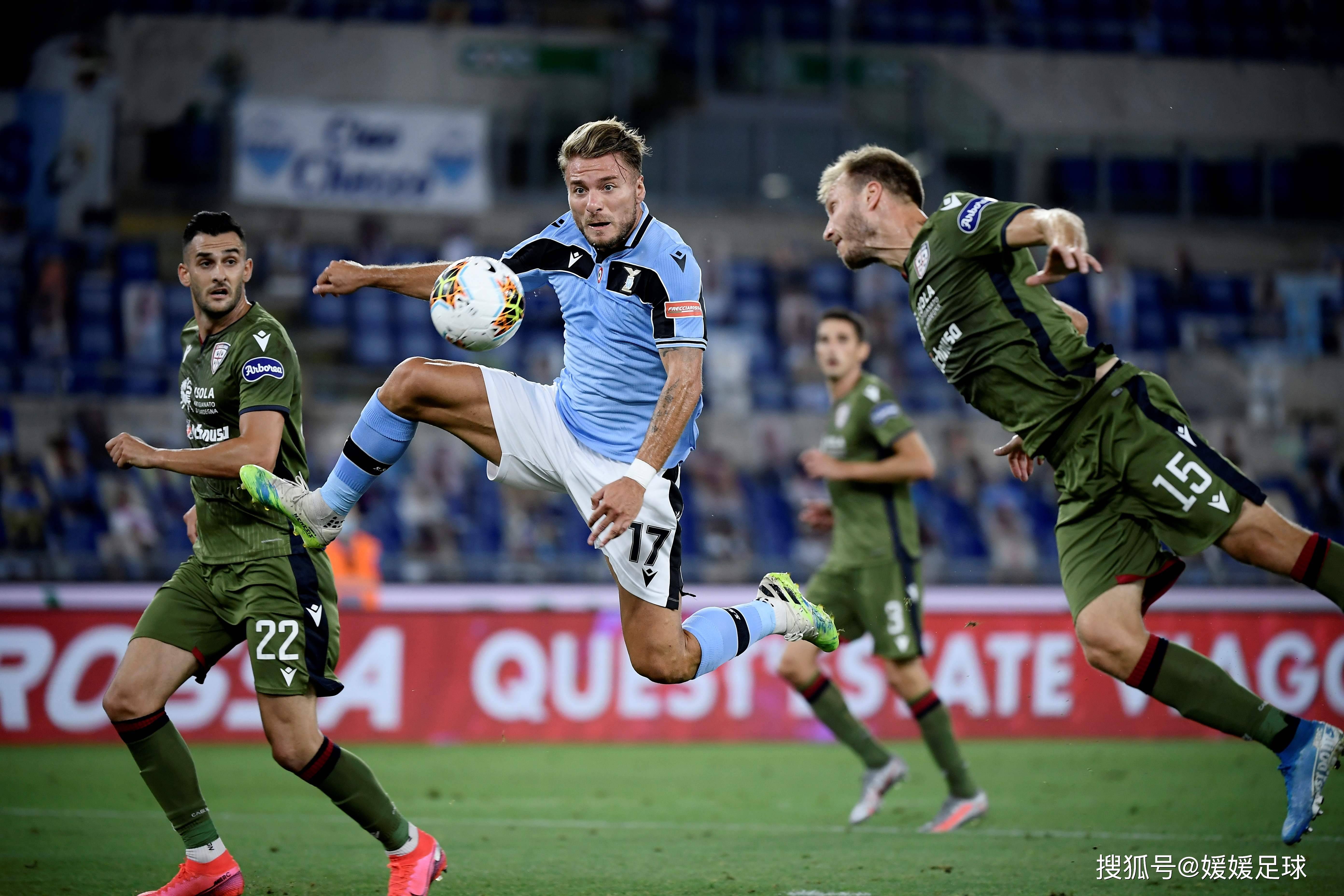 高水平足球赛事吸引球迷目光